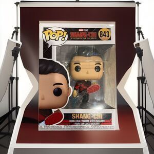 Marvel Shang-Chi Funko POP Vinyl Figure | Shang-Chi Kicking #843